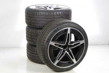 Juego completo de ruedas de verano de aleación de 19 pulgadas con neumáticos Michelin para CLA 118, CLA ShootingBrake X118, original Mercedes-AMG