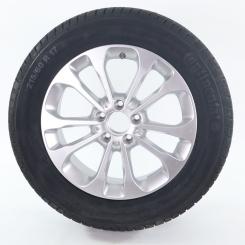 Wheel Package de invierno de aleación de 17 pulgadas con neumáticos Continental para GLA 156, original Mercedes-Benz