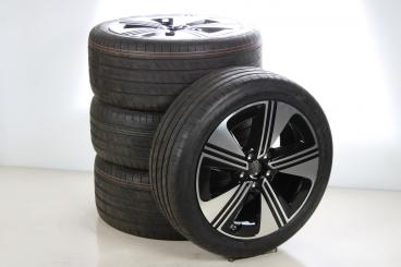 Juego de ruedas completas de aluminio de 18 pulgadas Goodyear Clase CLA 174 