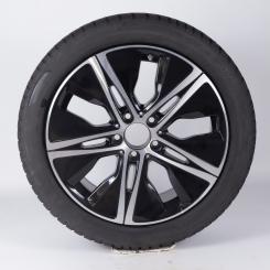 Wheel Package de invierno de aleación de 18 pulgadas con neumáticos Bridgestone para Clase B 247, CLA 118 y otros, original Mercedes-Benz