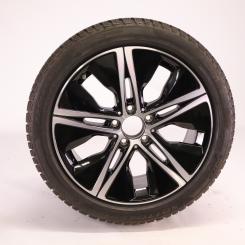 Wheel Package de invierno de aleación de 18 pulgadas con neumáticos Pirelli para CLA 118, CLA ShootingBrake X118 y otros, original Mercedes-Benz