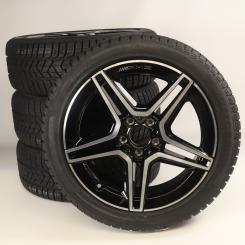 Juego completo de ruedas de invierno de aleación de 18 pulgadas con neumáticos Pirelli para CLA 118, Clase A 177 y otros, original Mercedes-AMG