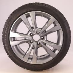 Wheel Package de invierno de aleación de 18 pulgadas con neumáticos Pirelli para Clase C 205, original Mercedes-Benz