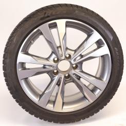 Wheel Package de invierno de aleación de 18 pulgadas con neumáticos Pirelli para Clase C 205, original Mercedes-Benz