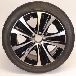 Wheel Package de invierno de aleación de 18 pulgadas con neumáticos Pirelli para Clase C 205, original Mercedes-Benz