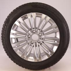 Wheel Package de invierno de aleación de 17 pulgadas con neumáticos Pirelli para Clase C 206, original Mercedes-Benz
