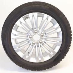 Wheel Package de invierno de aleación de 17 pulgadas con neumáticos Pirelli para Clase C 206, original Mercedes-Benz