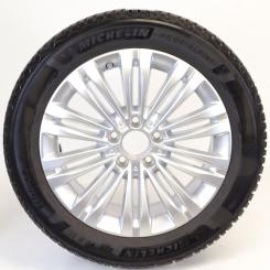 Wheel Package de invierno de aleación de 17 pulgadas con neumáticos Michelin para Clase C 206, original Mercedes-Benz