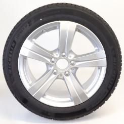 Wheel Package de invierno de aleación de 17 pulgadas con neumáticos Michelin para Clase C 206, original Mercedes-Benz