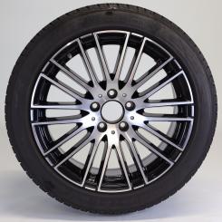 Wheel Package de invierno de aleación de 18 pulgadas con neumáticos Goodyear para Clase C 206, original Mercedes-Benz