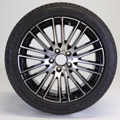 Wheel Package de invierno de aleación de 18 pulgadas con neumáticos Goodyear para Clase C 206, original Mercedes-Benz