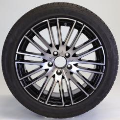 Wheel Package de invierno de aleación de 18 pulgadas con neumáticos Goodyear para Clase C 206, original Mercedes-Benz