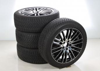 Juego completo de ruedas de invierno de aleación de 18 pulgadas con neumáticos Goodyear para Clase C 206, original Mercedes-Benz