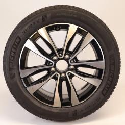 Wheel Package de invierno de aleación de 17 pulgadas con neumáticos Michelin para Clase C 206, original Mercedes-Benz