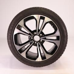 Wheel Package de invierno de aleación de 18 pulgadas con neumáticos Goodyear para Clase C 206, original Mercedes-Benz
