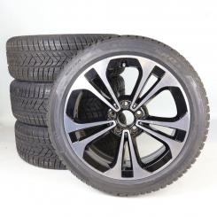 Juego completo de ruedas de invierno de aleación de 18 pulgadas con neumáticos Pirelli para Clase C 206, original Mercedes-Benz