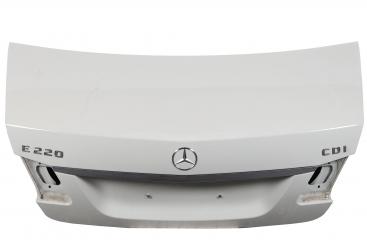 tapa del maletero 