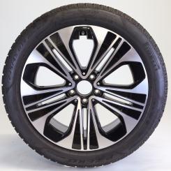Wheel Package de invierno de aleación de 19 pulgadas con neumáticos Pirelli para Clase E 214, original Mercedes-Benz