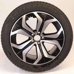 Wheel Package de invierno de aleación de 19 pulgadas con neumáticos Pirelli para Clase E 214, original Mercedes-Benz