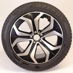 Wheel Package de invierno de aleación de 19 pulgadas con neumáticos Pirelli para Clase E 214, original Mercedes-Benz