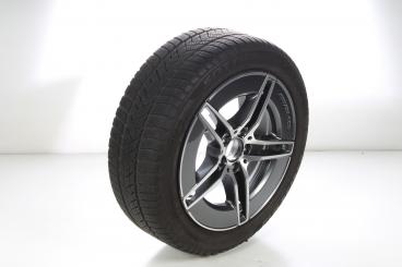 Wheel Package de invierno de aleación de 18 pulgadas con neumáticos Pirelli para CLE 236, original Mercedes-AMG