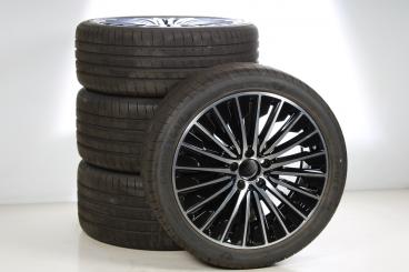 Juego completo de ruedas de verano de aleación de 19 pulgadas con neumáticos Goodyear para CLE 236, original Mercedes-AMG