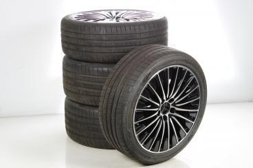 Juego completo de ruedas de verano de aleación de 19 pulgadas con neumáticos Goodyear para CLE 236, original Mercedes-AMG