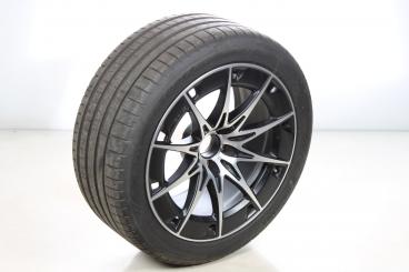 Rueda completa de aluminio MICHELIN | Pilot5 llanta AMG de 10 radios 