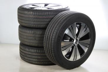Juego de ruedas completas de aluminio de 18 pulgadas Michelin Clase EQA H243 