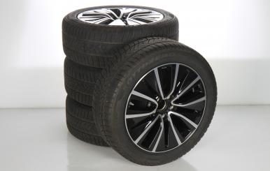 Juego de ruedas completas de aluminio de 18 pulgadas PIRELLI 