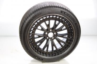 Rueda completa de aluminio MICHELIN/PilotSportEV AMG en llan 