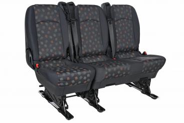 Asiento de tres plazas, confort para las plazas traseras/2 a 