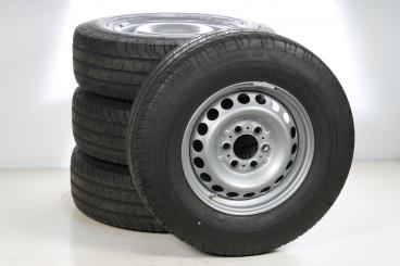 Juego completo de ruedas de verano de acero de 16 pulgadas con neumáticos Continental para Sprinter VS30 Hinterradantrieb 907, original Mercedes-Benz