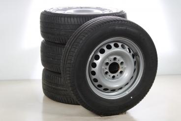 Juego de ruedas completas de acero de 16 pulgadas MICHELIN S 