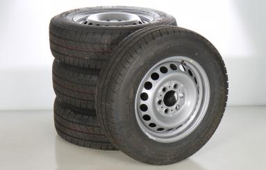 Juego completo de ruedas de verano de acero de 16 pulgadas con neumáticos Bridgestone para Sprinter VS30 Vorderradantrieb 910, original Mercedes-Benz