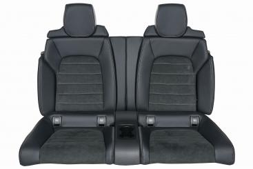 equipamiento interior 