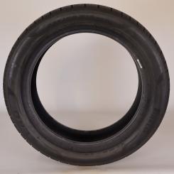 Neumáticos PIR/PZero 235/50/19 