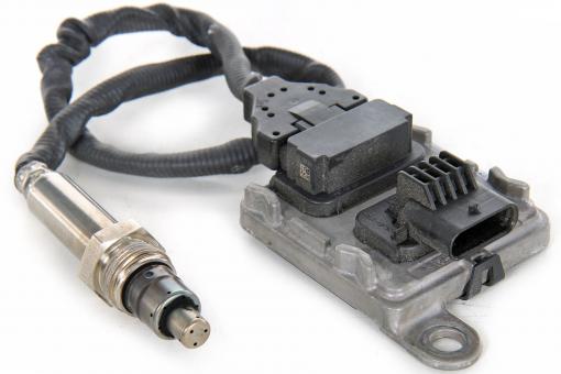 Sensor de NOx delante del catalizador 