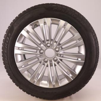 Wheel Package de invierno de aleación de 17 pulgadas con neumáticos Pirelli para Clase C 206, original Mercedes-Benz