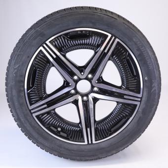 Rueda completa Alu HANKOOK/WinterICeptevo2 AMG de 5 radios d 