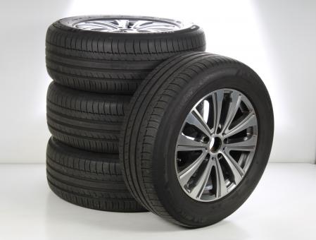 Juego completo de ruedas de verano de aleación de 19 pulgadas con neumáticos Michelin para G-Modell 463, original Mercedes-Benz